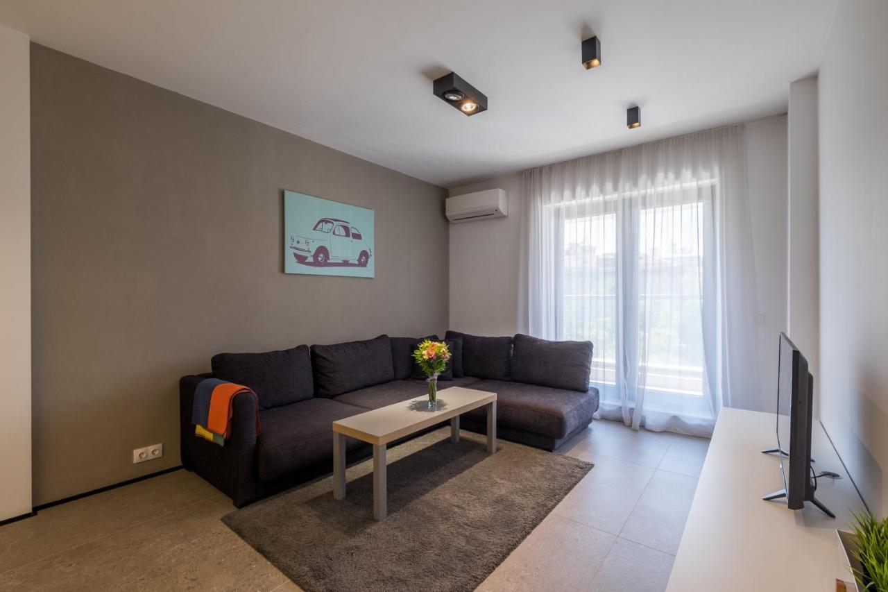 City Apartments - Mall Of Sofia & Metro Station المظهر الخارجي الصورة