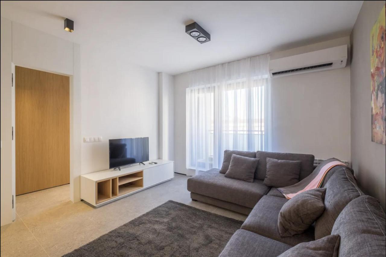 City Apartments - Mall Of Sofia & Metro Station المظهر الخارجي الصورة